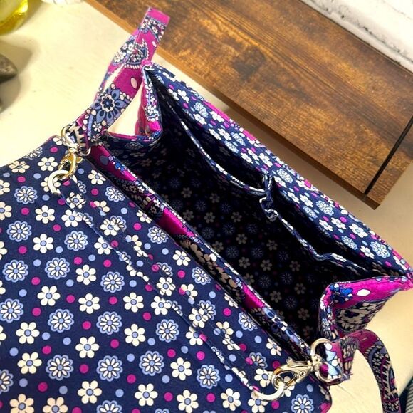 Vera Bradley Boysenberry Julia HandBag Purse 3” Handle W/ Shoulder Strap - Picture 9 of 9